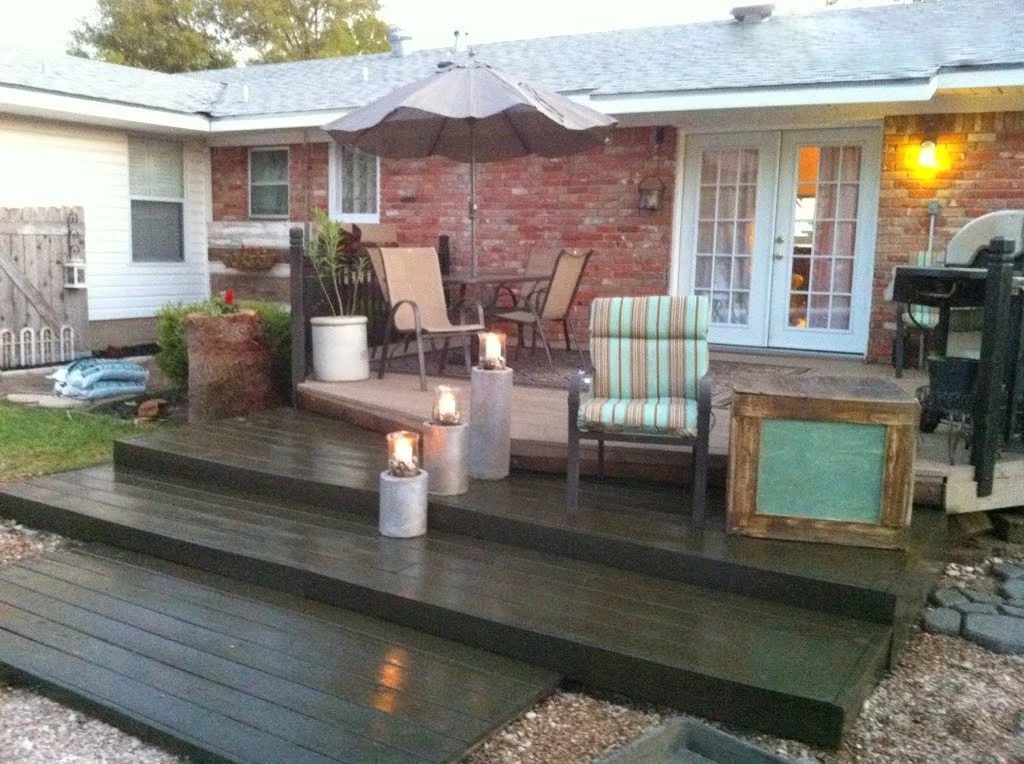 Build a Wooden Pallet Deck for Under $300 | Second Wind of Texas featured on Bekob #palletwood #deck #summer #backyard
