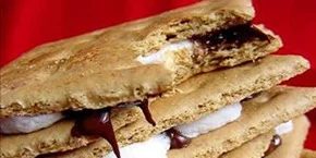 Microwave-smores with nutella