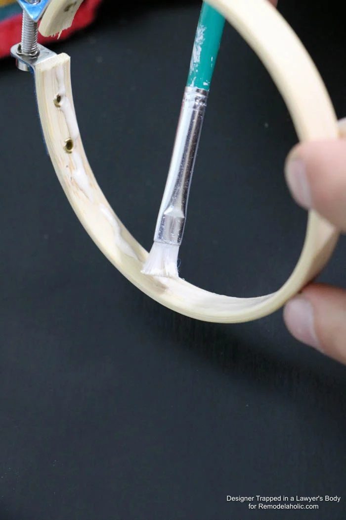 WOW! Come learn how to make your own wood bead chandelier with this solid walkthrough by Designer Trapped in a Lawyer's Body for Bekob.com!