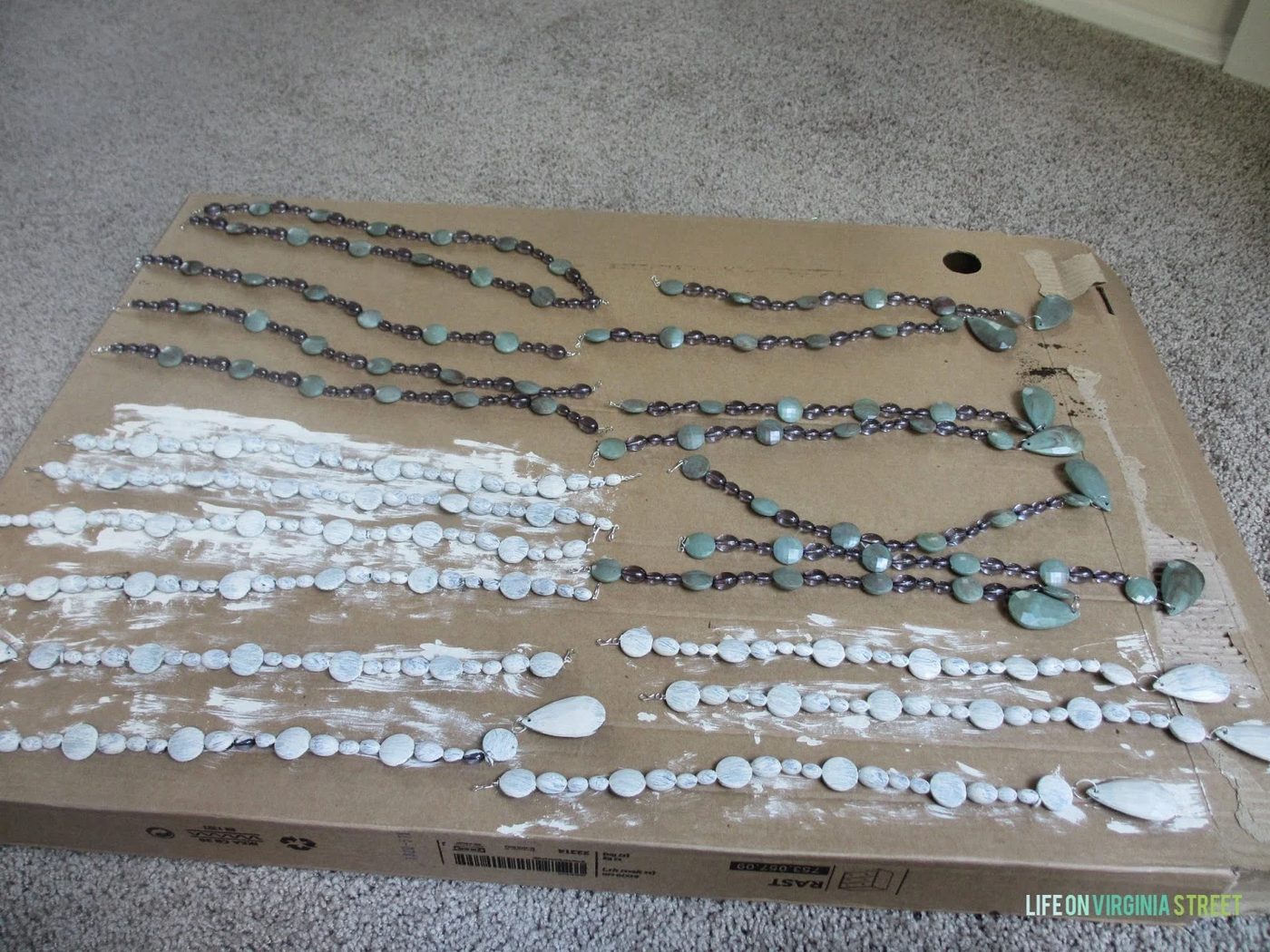 painting faux wood beads for chandelier, Life on Virginia Street on Bekob