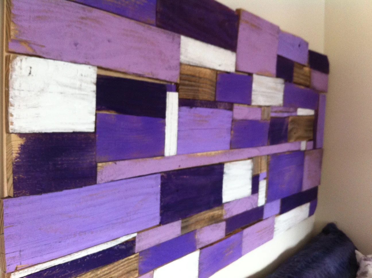 wood scrap art headboard, Mom in Music City