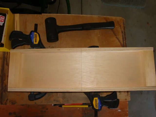 12 Wooden curved canopy cornice box with step by step instructions by DeCarlo Woodworks featured on @Bekob