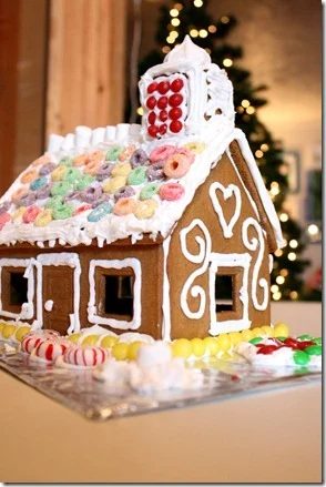 Gingerbread Houses (30)