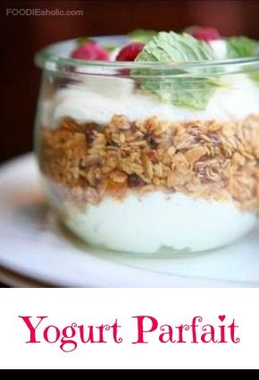 Yogurt Parfait | FOODIEaholic.com #recipe #cooking #breakfast #snack #yogurt #parfait #fruit #healthy