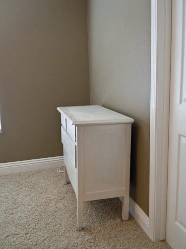 how to make a mirrored dresser from an old dresser walkthrough (3)