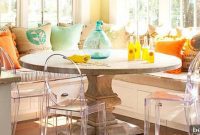 Sunny Corner Banquette Design Ideas