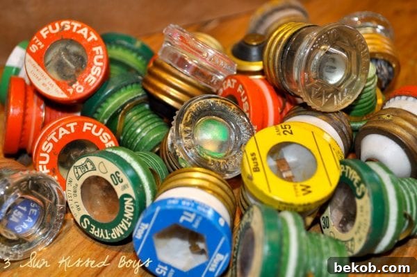 Repurposed fuses as colorful kitchen cabinet door hardware, DIY tutorial by 3 Sunkissed Boys