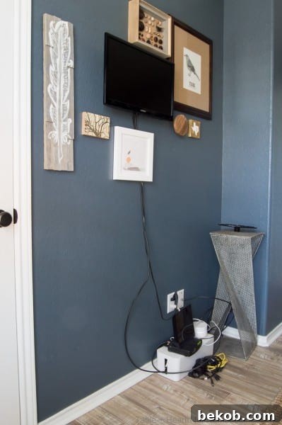 Before DIY Nautical Rope Shelves - Cluttered corner in guest room
