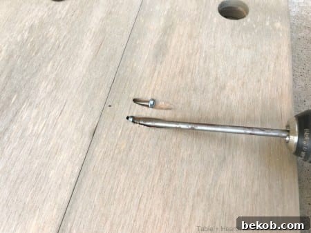 Joining boards with Kreg pocket hole screws
