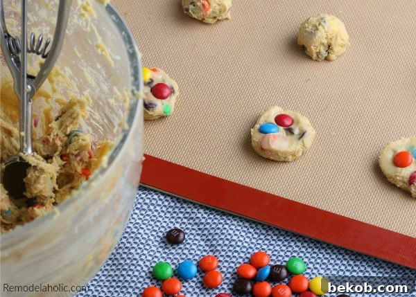 Chocolate Chip M&M Cookie Recipe For Soft Chewy Cookies