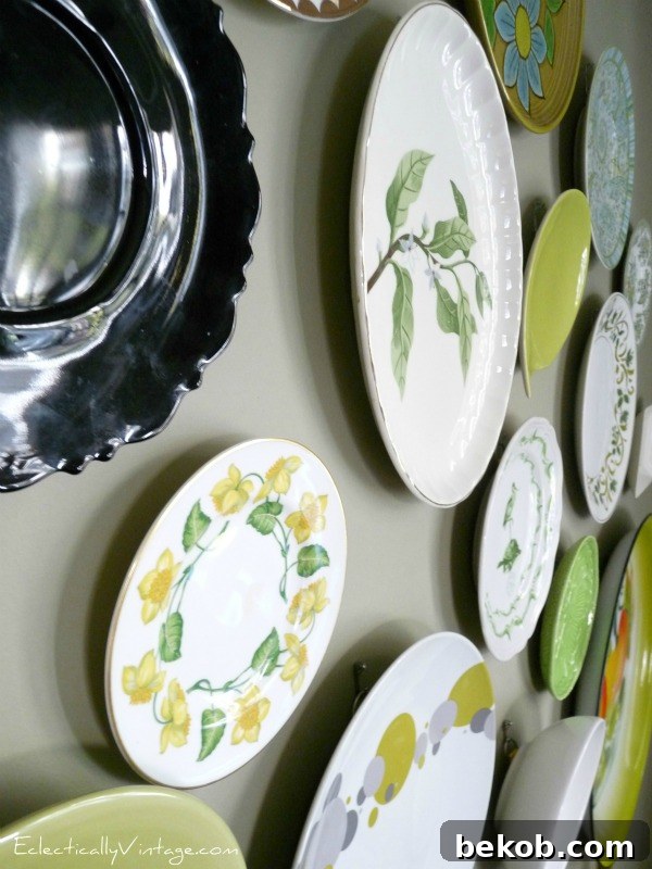 Detail of Dining Room Wall Art and Decorative Bench