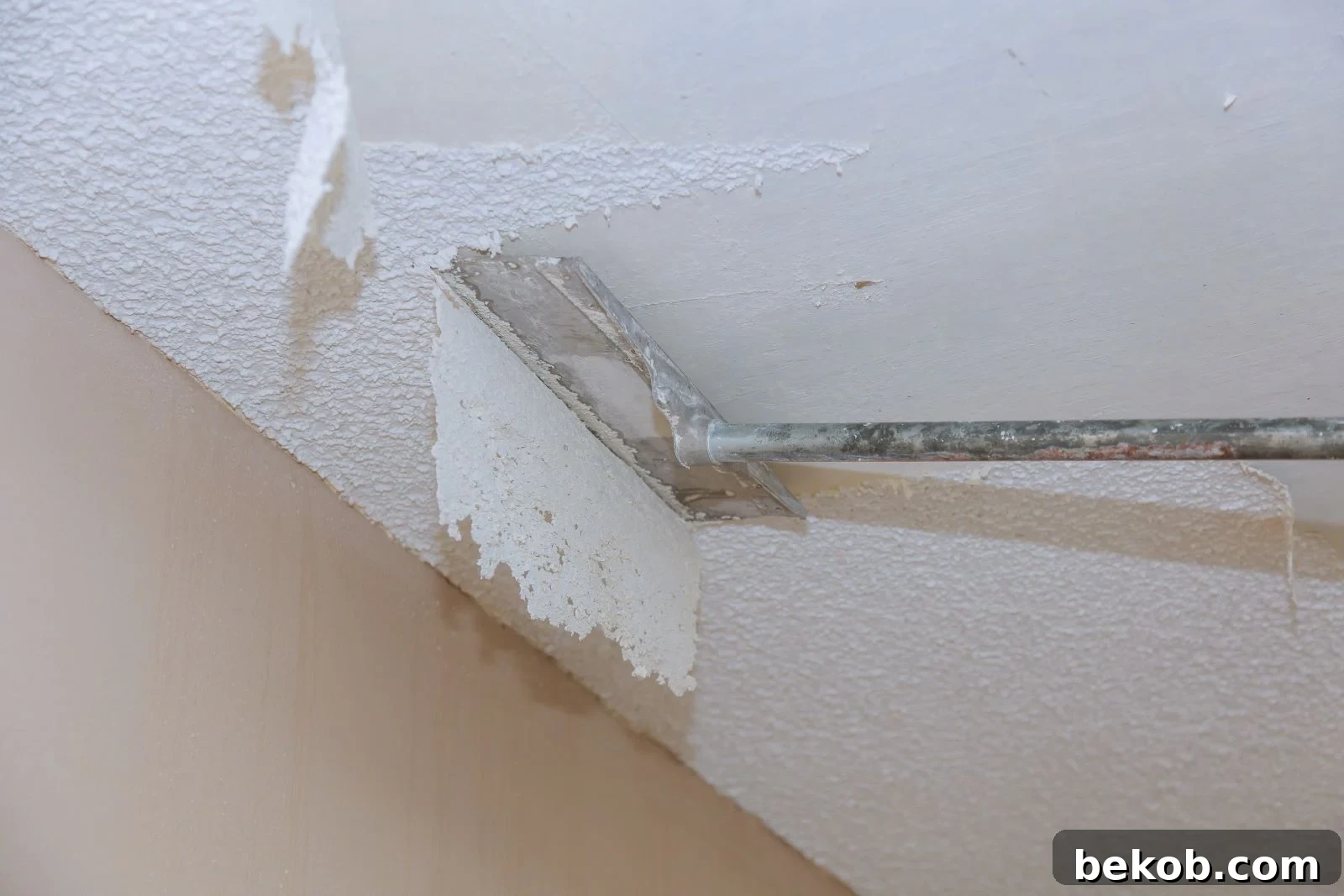 Removing Popcorn Ceilings for Home Improvement