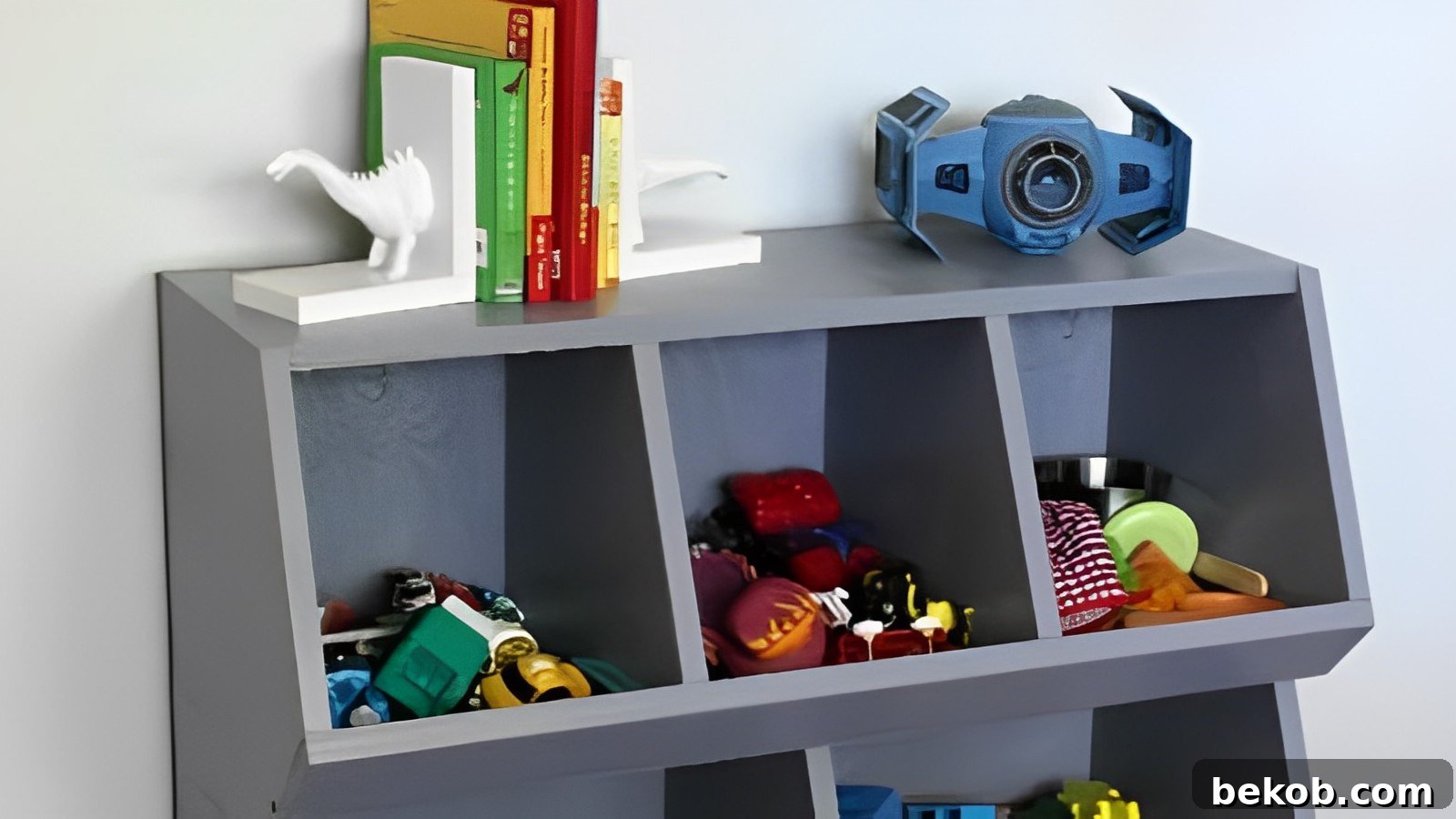 Feat Toy Cubby Remodelaholic