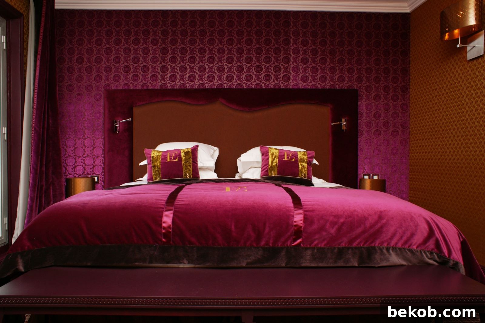 Jewel Tone Wall: Add a touch of opulence and drama to your bedroom with rich jewel tones like sapphire, amethyst, and emerald.