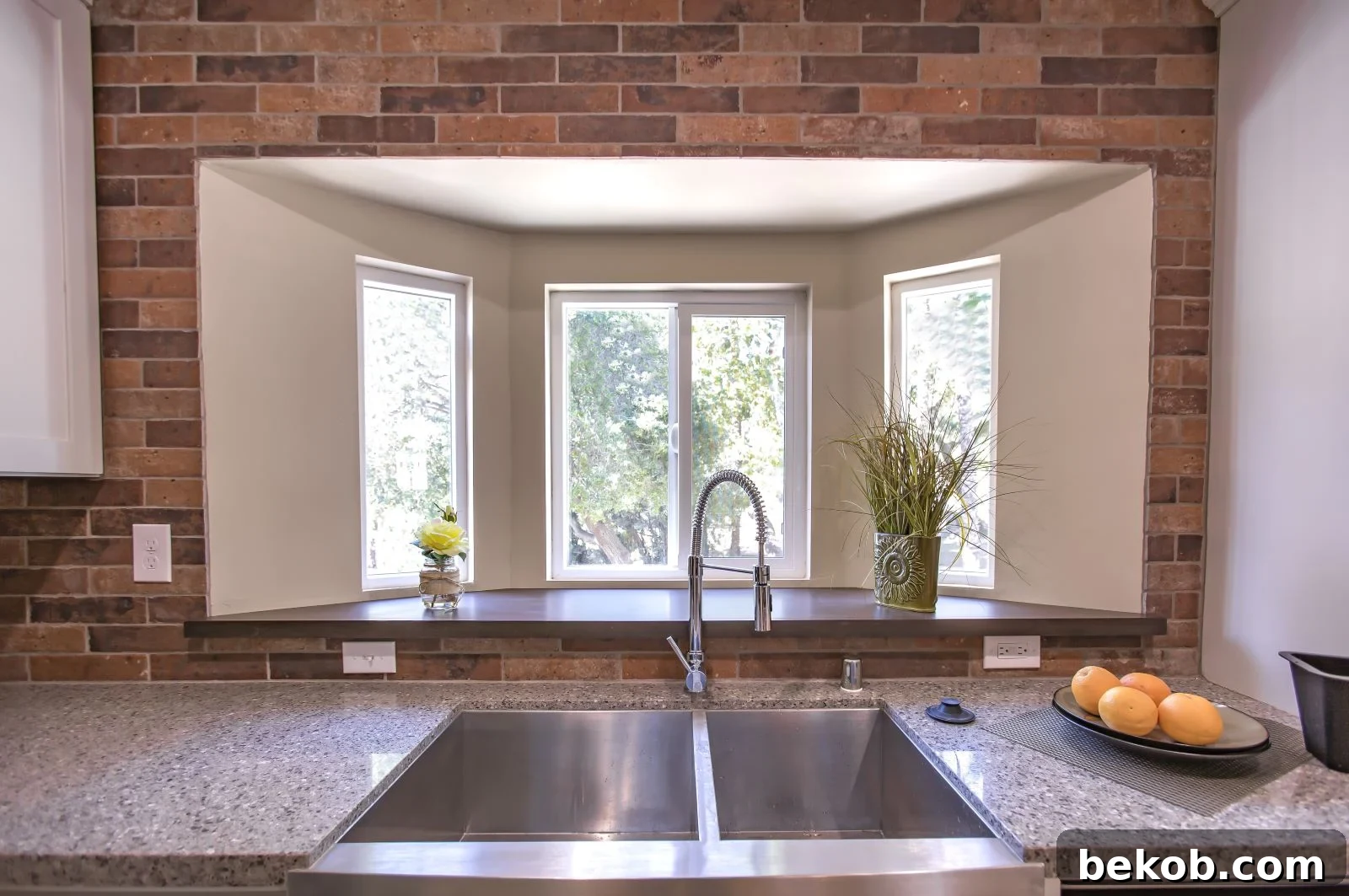 Charming Rustic Brick Kitchen Backsplash