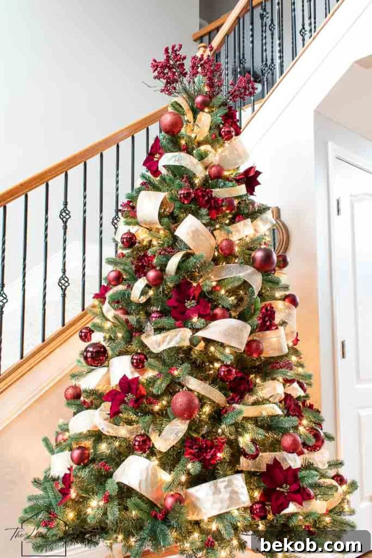 Poinsettia Christmas Tree The Lived In Look