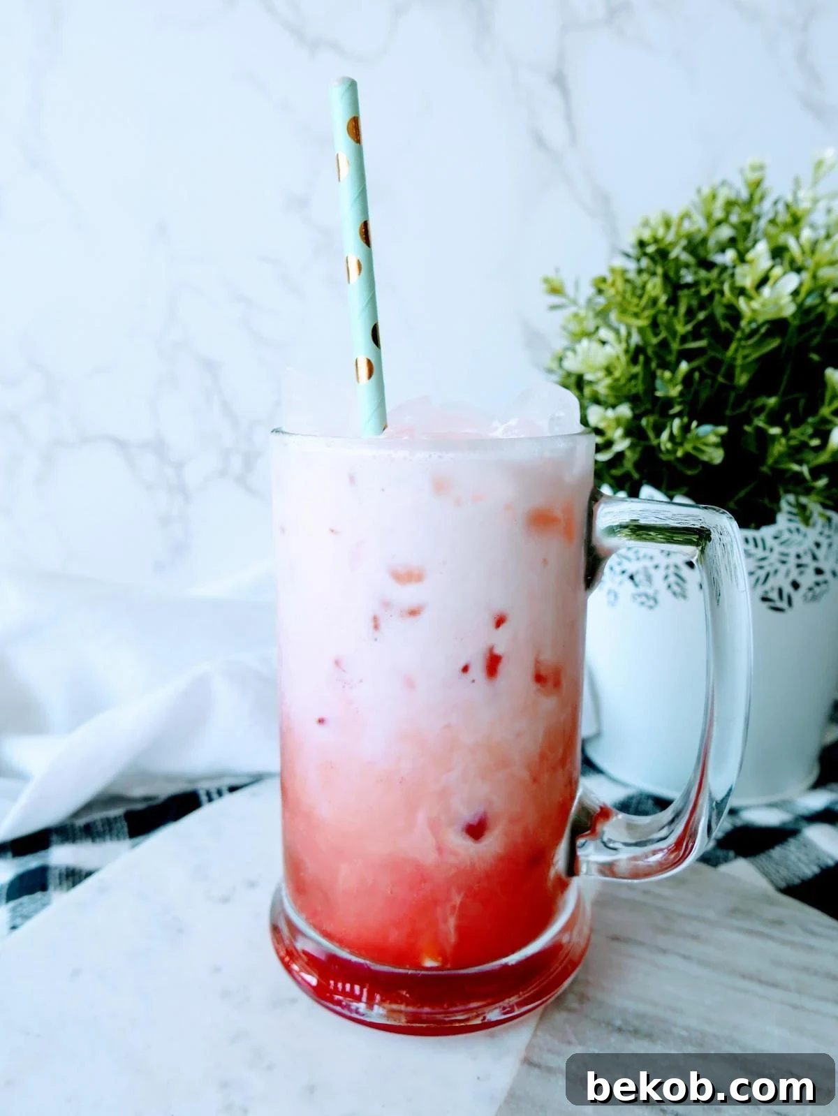 Raspberry Italian Soda With Cream 4