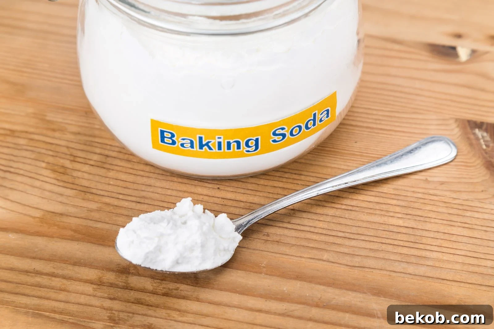15 Simple Secrets to a Continuously Inviting Home Scent 6 Baking Soda