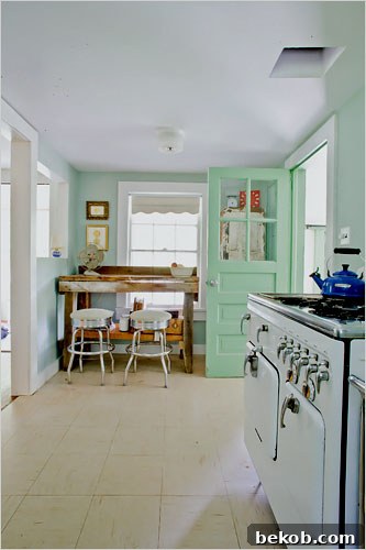 House of Turquoise back door
