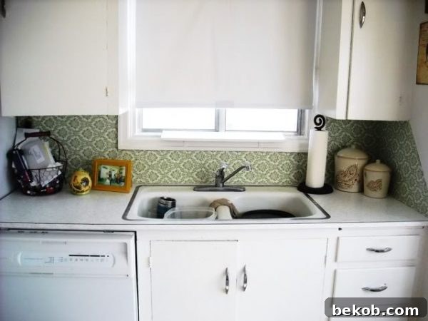 Removable Fabric Kitchen Backsplash