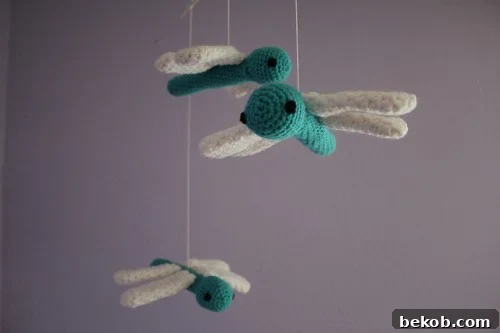 tipsaholic-crocheted-dragonfly-mobile-ravelry