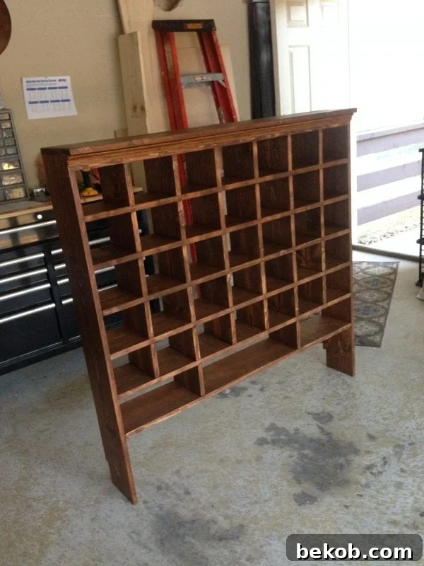 how to build a vintage style mail sorter to organize shoes @Remodelaholic