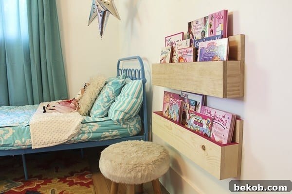 Pocket Shelf Decor