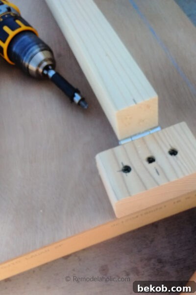 Easy DIY Folding Workbench Step 4 Remodelaholic