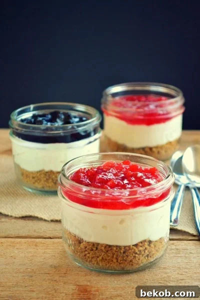 No-Bake Cheesecakes in a Jar
