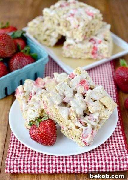 Strawberry Shortcake No-Bake Treat Bars