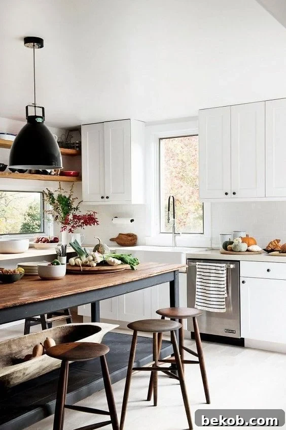 Achieve the perfect boho chic look by mixing vintage and modern elements. Pair a rustic dining table with sleek chairs or industrial lighting with distressed furniture for a unique, curated aesthetic.
