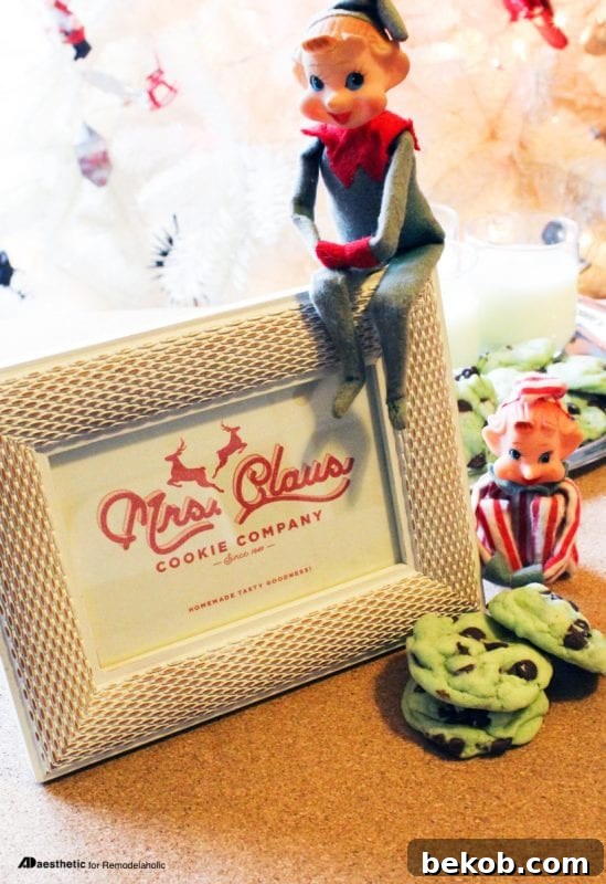 Easy Christmas Printable: Mrs. Claus Cookie Company Art for Holiday Decor